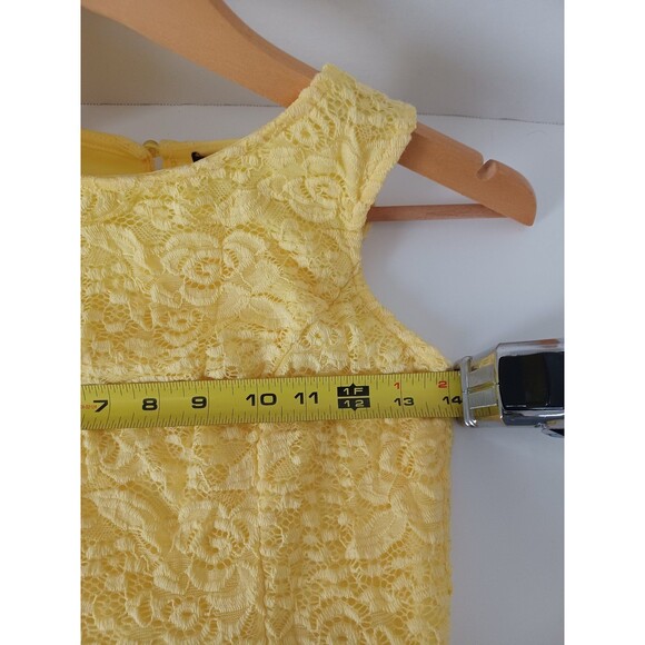 City Triangles Juniors XS Yellow Lace Dress - Picture 4 of 7